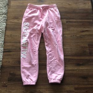 Talentless Turk and Caicos sweatpants